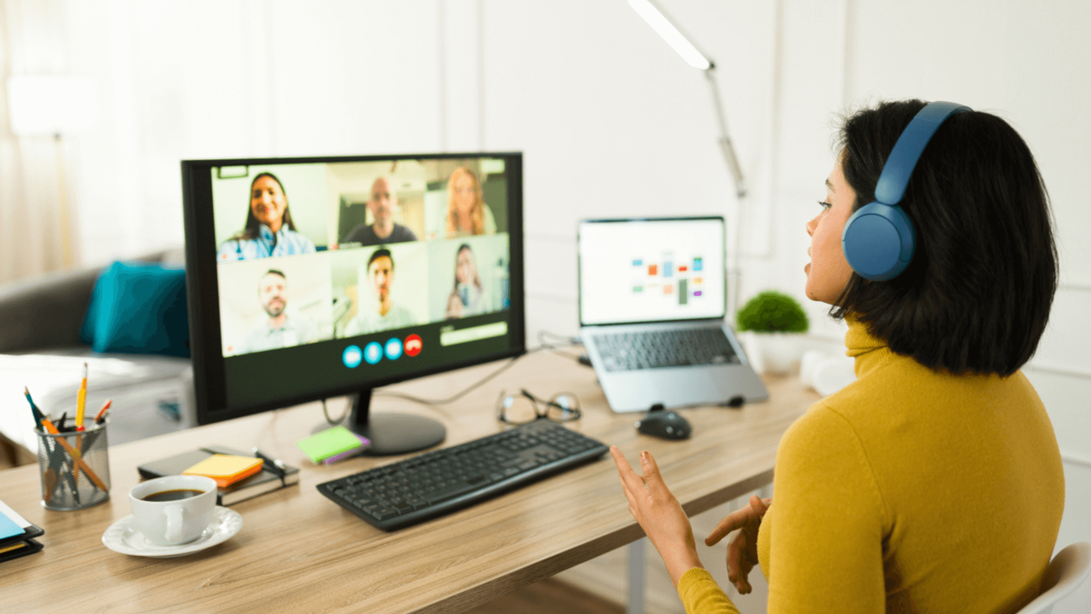 What Are VoIP Cloud Solutions? A Modern Guide to Business Phone Systems