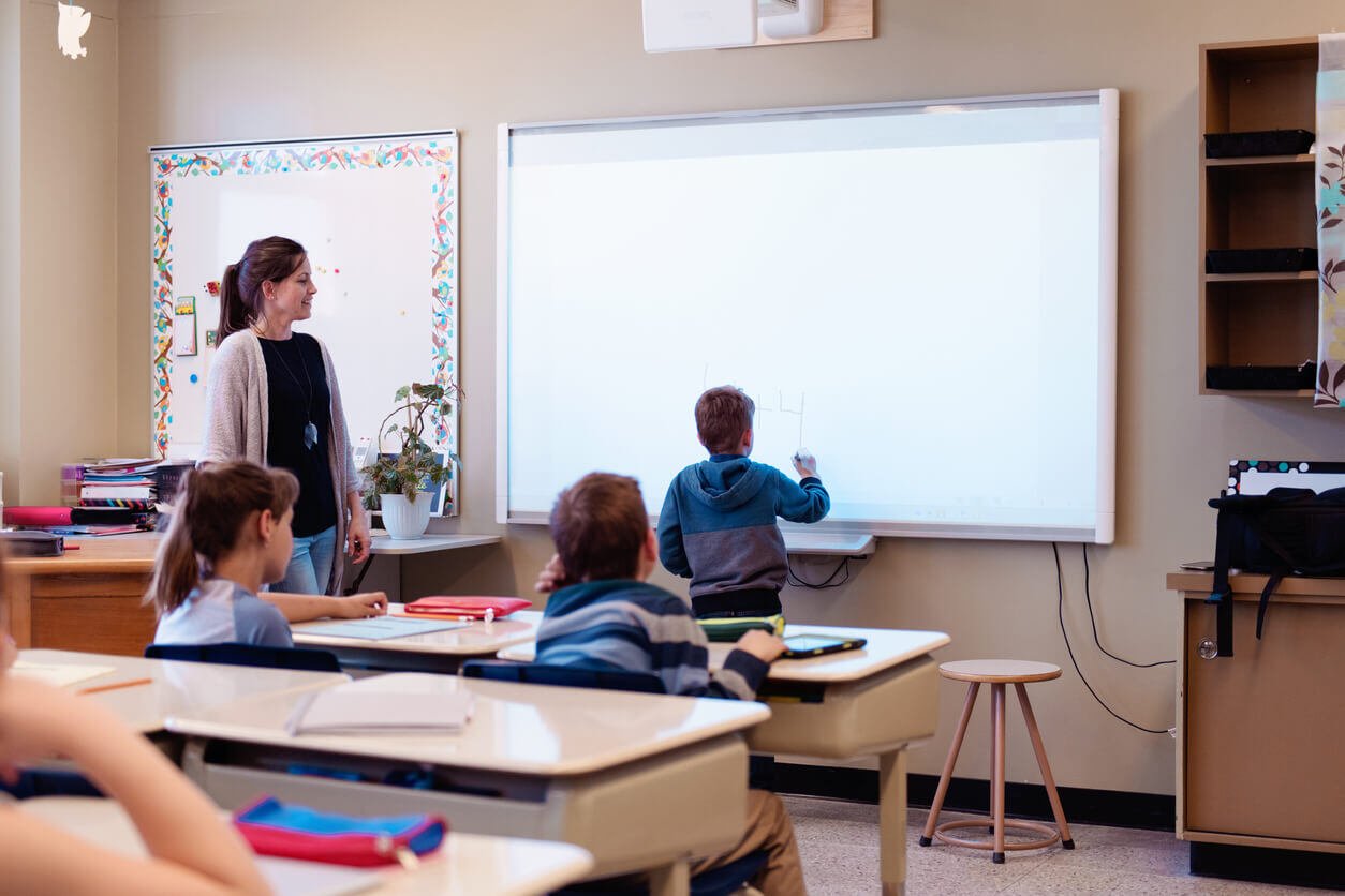 5 Ways To Use Interactive Whiteboards In Schools